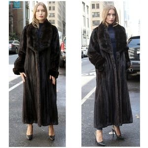 Sold pre-owned Full Length Brown Mink Fur Coat